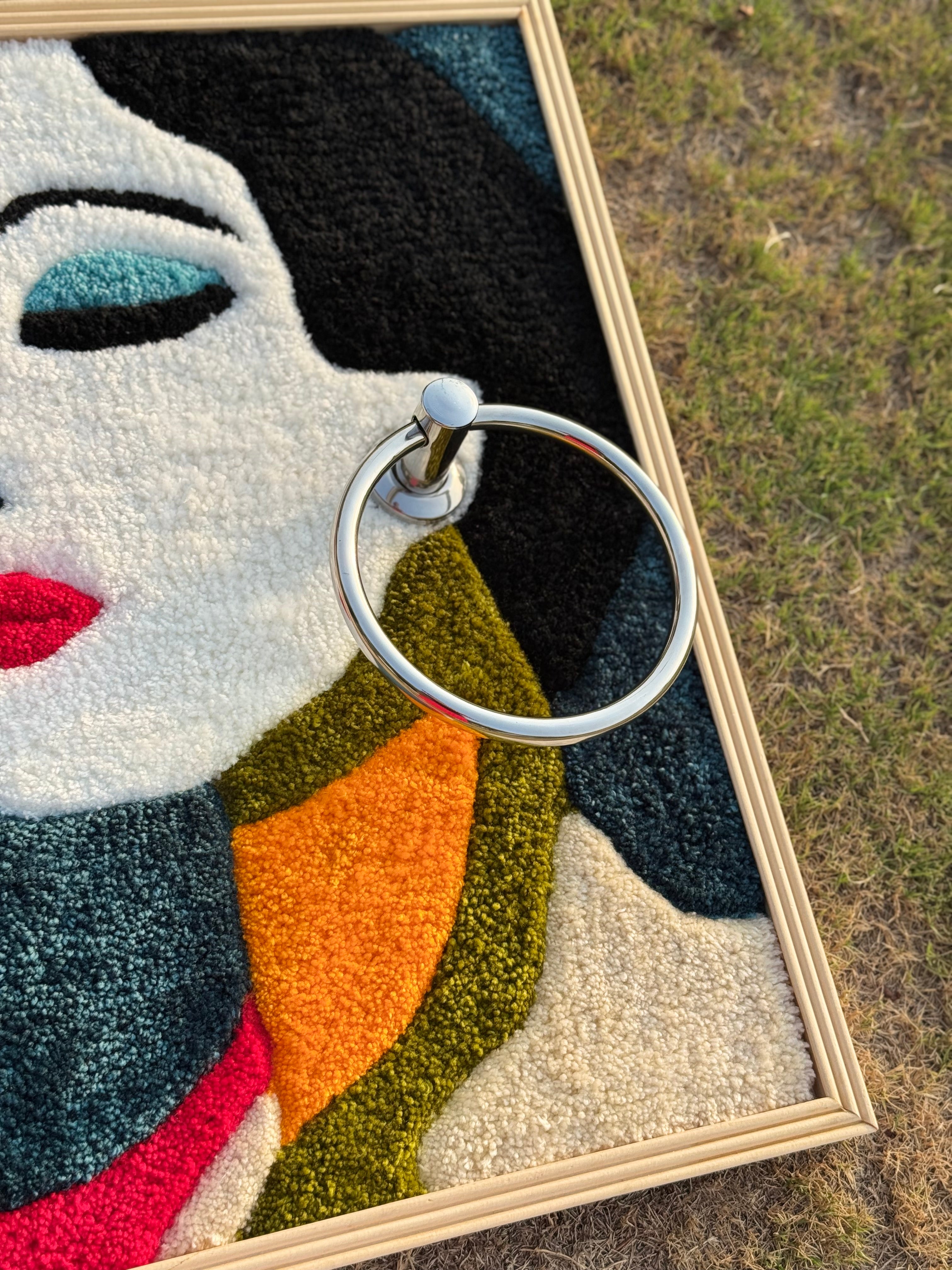 TOWEL HANGING RUG