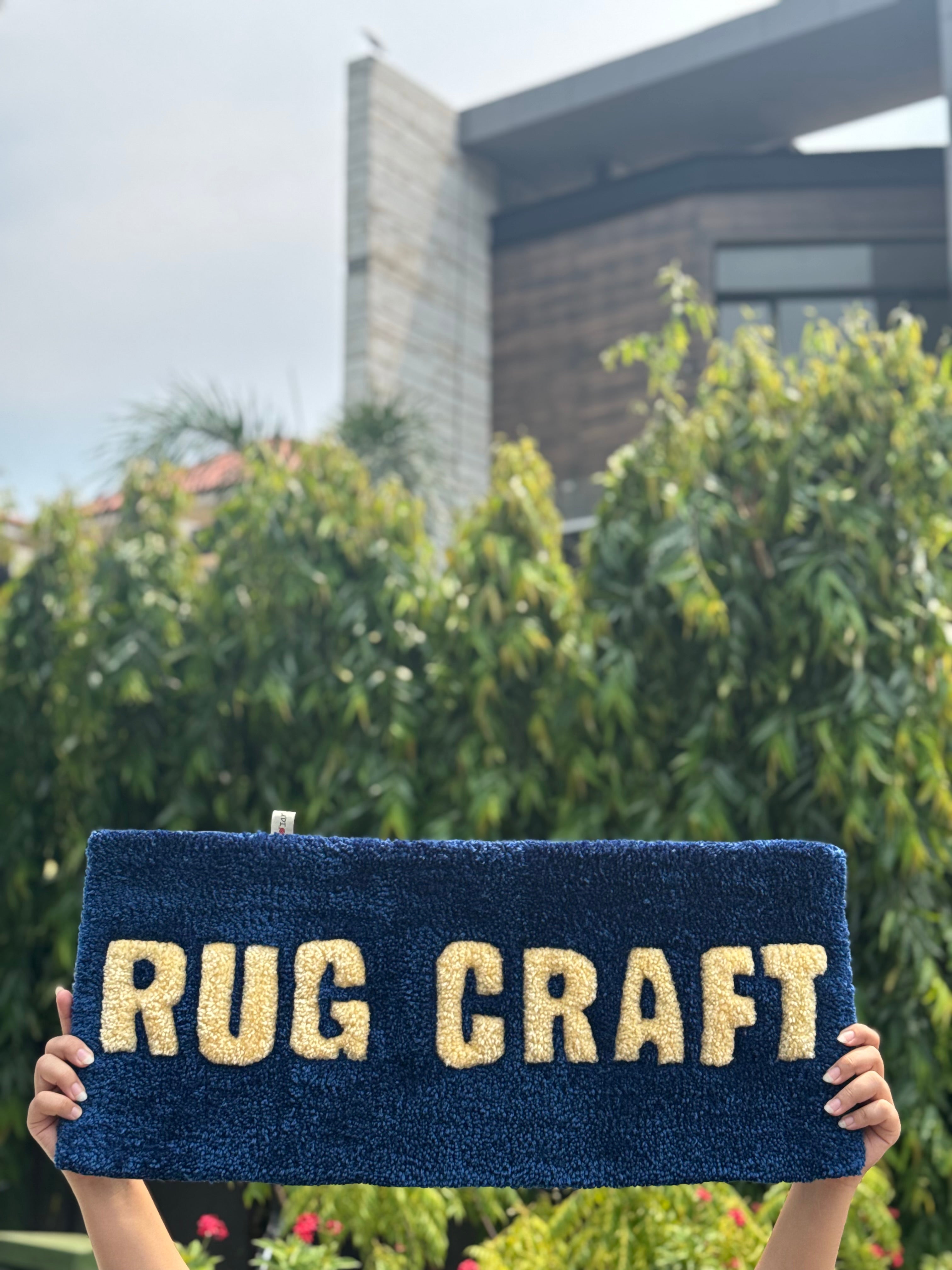 LOGO RUG