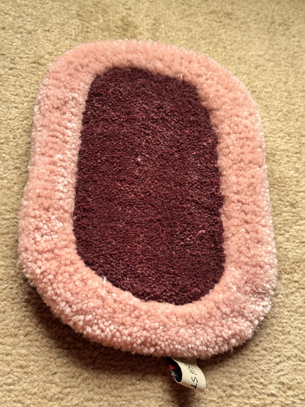 TUFTED TRAYS